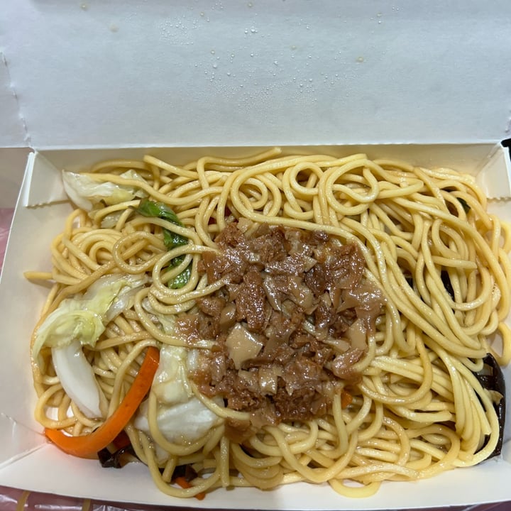 photo of 馬二娘素食 炒麵 Fried Noodles shared by @lookingforatreat on  23 May 2024 - review