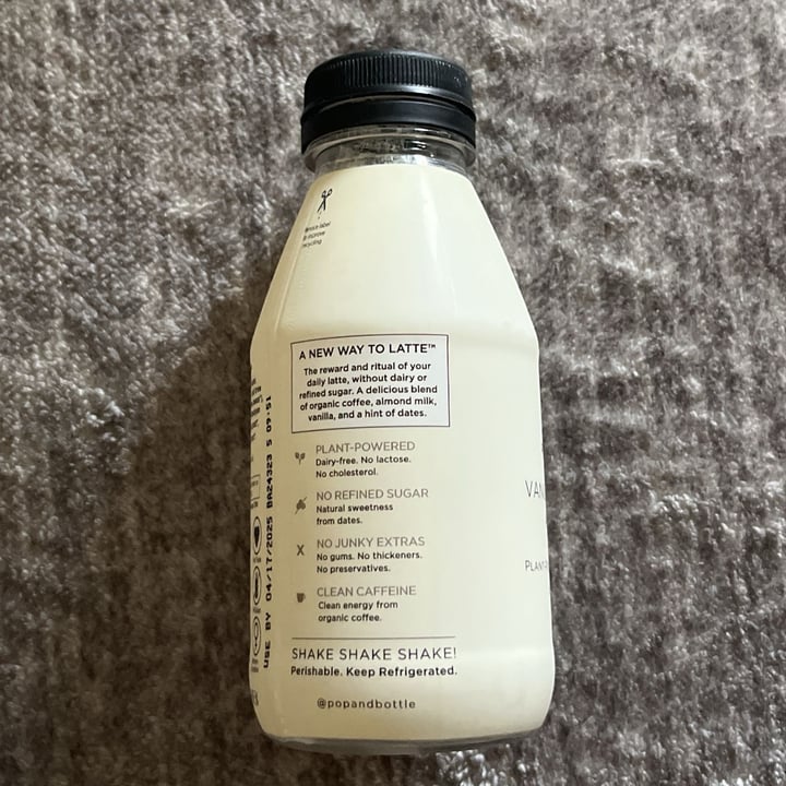 photo of Pop & Bottle Vanilla Cold Brew Almond Latte shared by @sweetdoe37 on  29 Mar 2025 - review