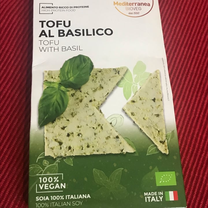 photo of Mediterranea BioVeg Tofu Al Basilico shared by @strambajade on  04 Feb 2024 - review
