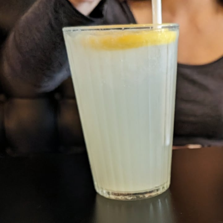 photo of Unity Diner elderflower lemonade shared by @stevenneoh on  16 May 2024 - review