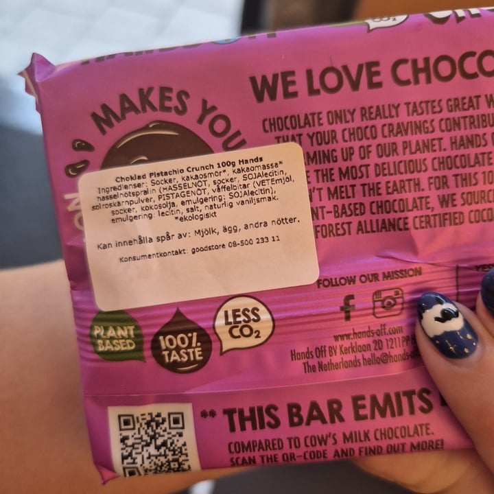 photo of Hands Off My Chocolate chunky pistachio crunch shared by @enkelvegan on  07 Oct 2025 - review