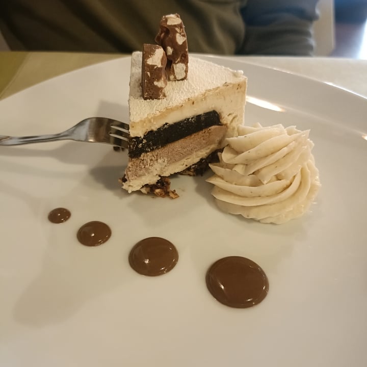 photo of Ristorante Vegano Biologico La Lanterna torta blanka shared by @aribes on  26 Sep 2025 - review