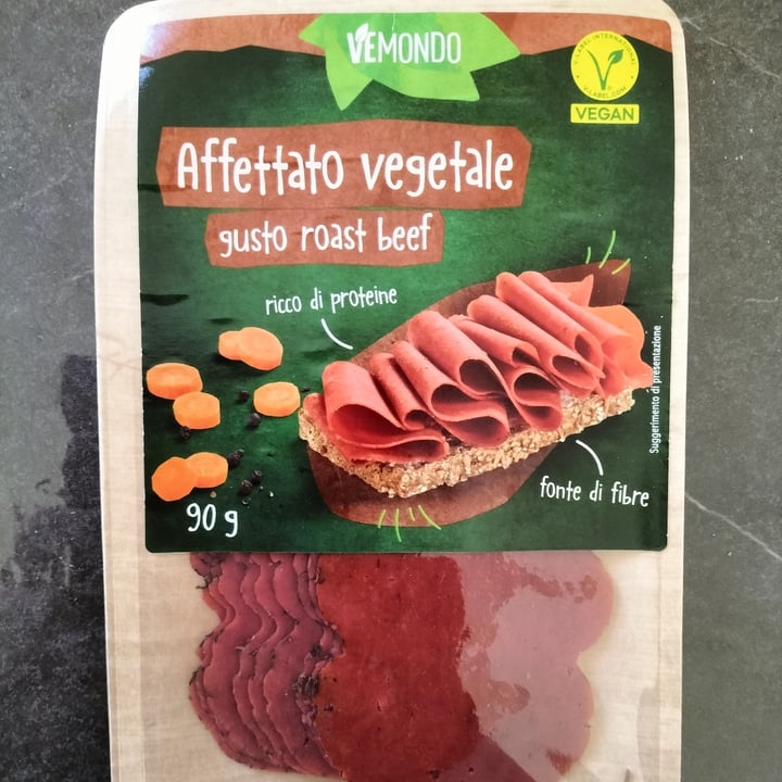 photo of Vemondo affettato vegano roast beef shared by @stefaniaor on  03 Jan 2024 - review