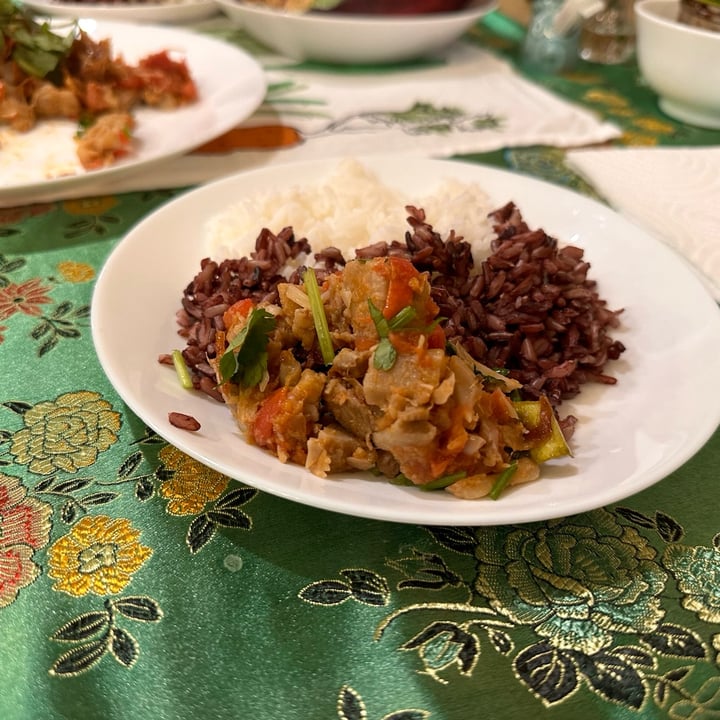 photo of Reach - Plant Based Kitchen Green Jackfruit Spicy shared by @dafnelately on  23 Nov 2023 - review