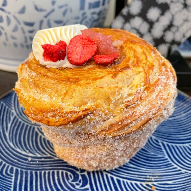 Photo of the dish “Strawberry Lemonade Cruffin”