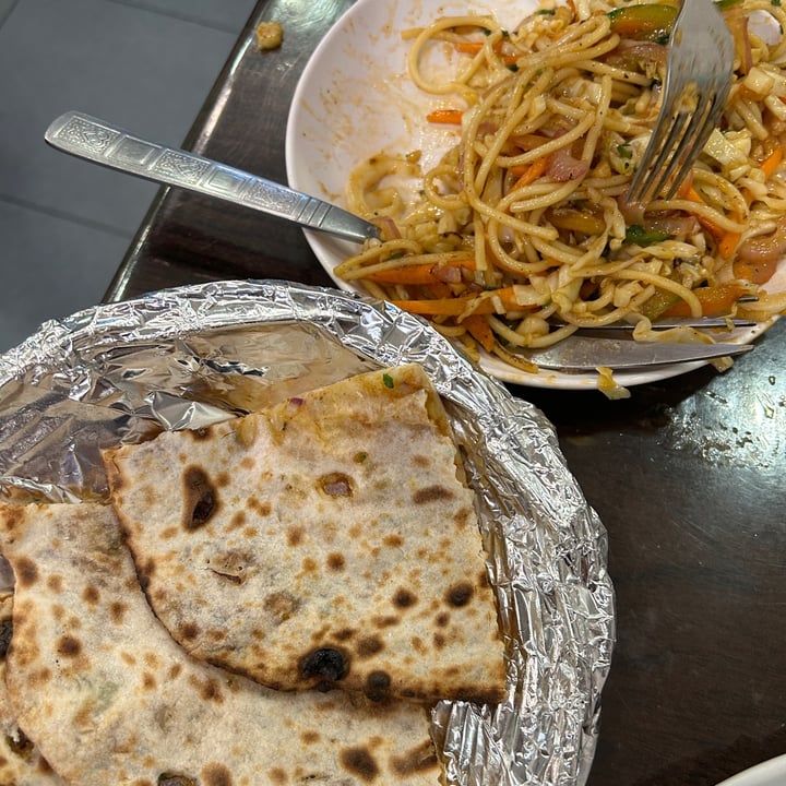 photo of Govindam 100% Pure Vegetarian Indian Restaurant Chow mein shared by @sharsiva4 on  06 Sep 2023 - review