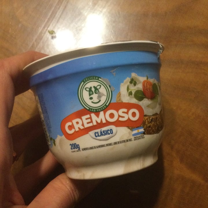 photo of Felices Las Vacas untable cremoso shared by @brendaflowers on  12 Aug 2024 - review