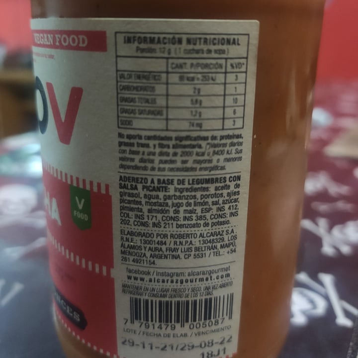 photo of Mayo V Mayonesa picante Sriracha shared by @nanaaseven on  16 Oct 2023 - review