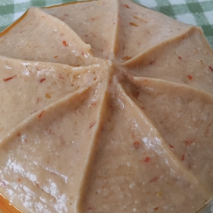 photo of ALDI crema di anacardi con peperoni ciliegia shared by @marta1977 on  21 Jun 2024 - review