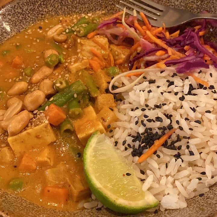 photo of SOIL VEGAN CAFE Peanut curry shared by @alltingarnej on  19 Sep 2023 - review