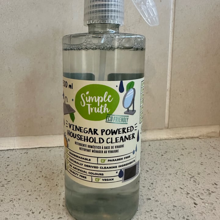 photo of Simple Truth vinegar powered houshold cleaner shared by @reshmikhan on  11 May 2024 - review