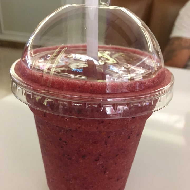 photo of Sweetbeet Katy berry Smoothie shared by @sylvacharm on  03 Dec 2023 - review