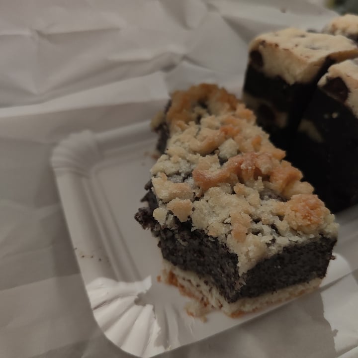 photo of From Julia Poppy seed cake shared by @botanicalcastle on  12 Dec 2024 - review