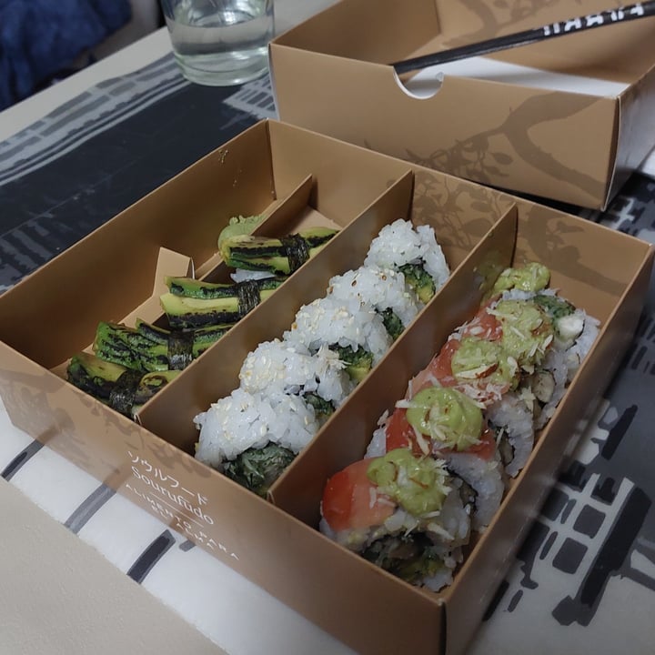 photo of Fabric Sushi Selección Vegan 14 Piezas shared by @ladylu on  14 Feb 2024 - review