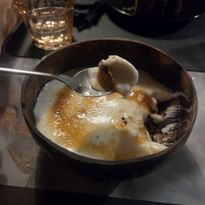 photo of Locanda Sa Matracca Cagliari dolce Cocco e crumble al cioccolato shared by @valepav on  10 Jun 2025 - review