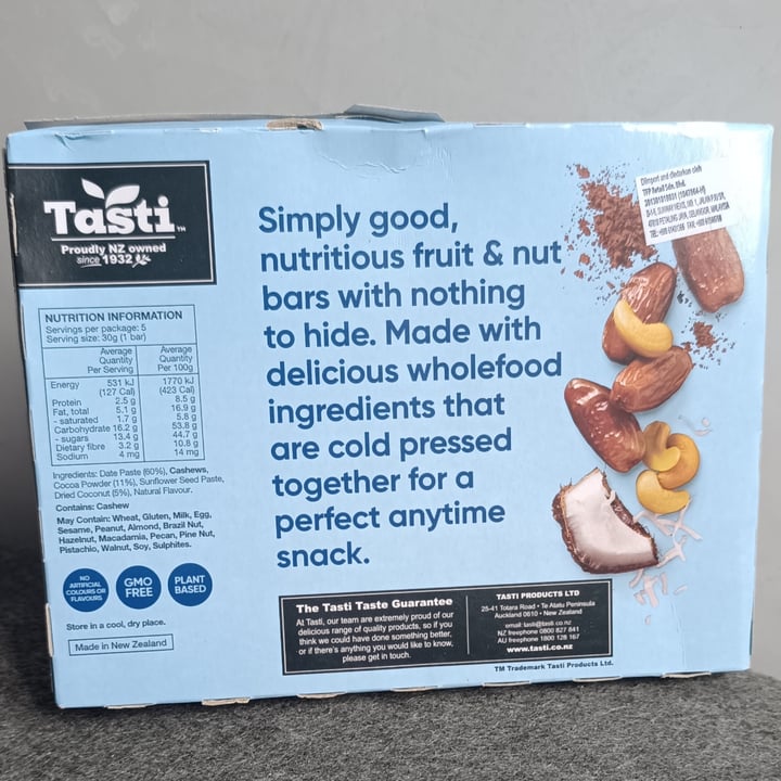 photo of Tasti Made Simple Lamington Cold Pressed Fruit & Nut Bar shared by @torero on  12 Jul 2025 - review