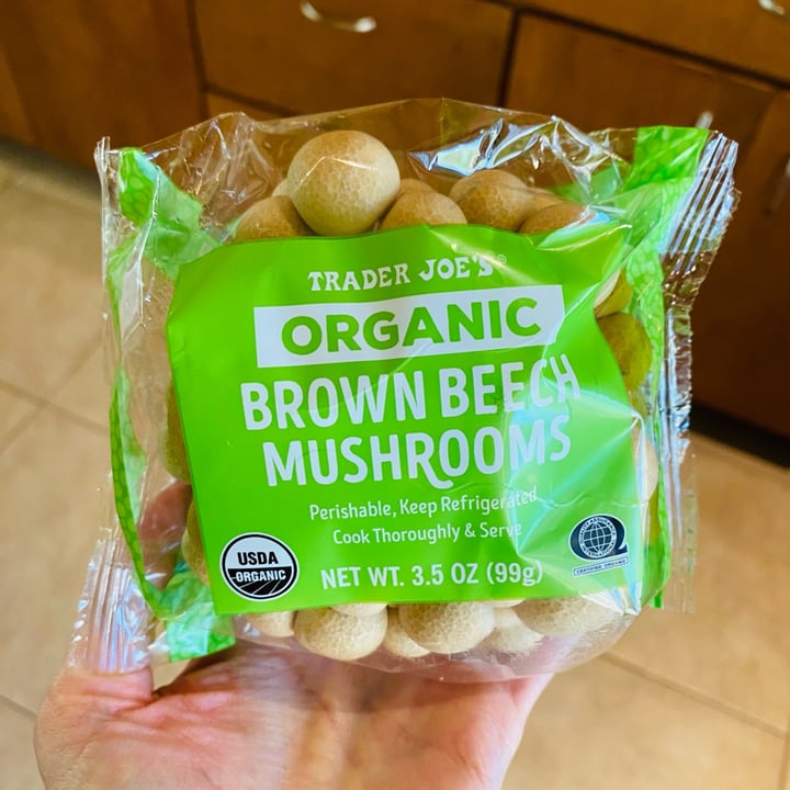 Trader Joe's Organic Brown Beech Mushrooms Review abillion