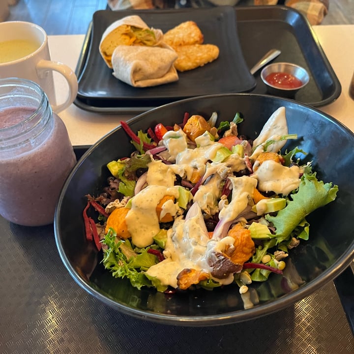 photo of Copper Branch Superfood Salad shared by @aimeelou- on  23 Oct 2023 - review