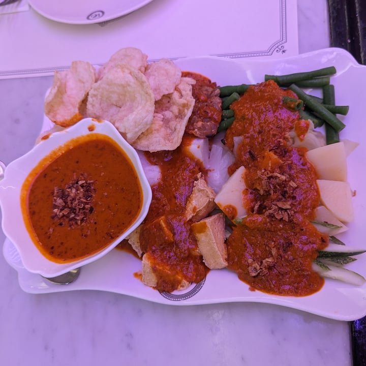photo of Violet Oon Singapore (ION Orchard) Gado Gado shared by @k37u on  16 Jun 2024 - review