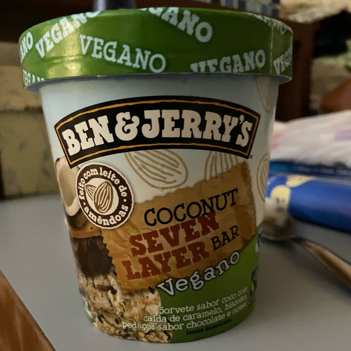 photo of Ben & Jerry's Coconut Seven Layer Bar Non-Dairy Frozen Dessert shared by @tatianaolira on  23 Aug 2023 - review