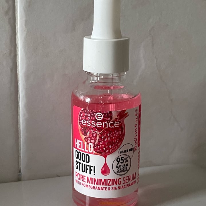 photo of Essence  Hello good stuff! Pore minimizing serum. with pommegranate & 3% niacinamide shared by @angelvniello on  09 Apr 2024 - review