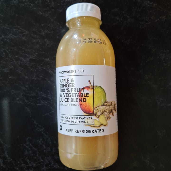 photo of Woolworths Food apple & ginger Fruit And Vegetable Blend shared by @veronicagroen on  25 Sep 2024 - review