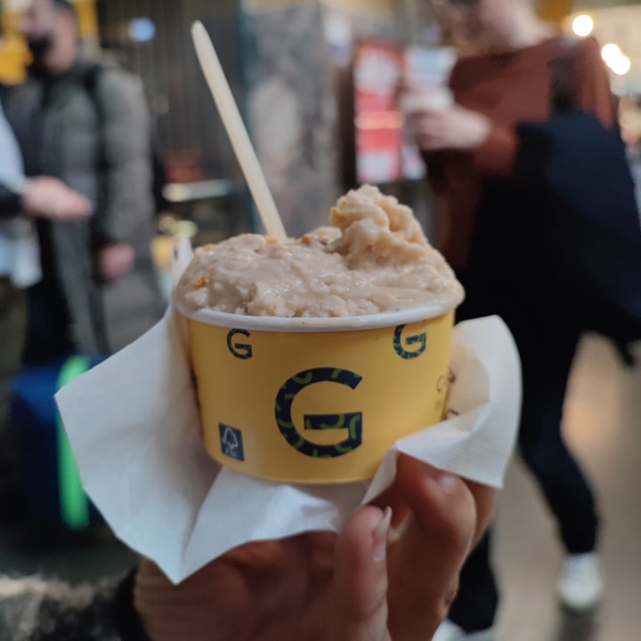 photo of Günther GELATO ARTIGIANALE ITALIANO coppetta piccola nocciola vegan shared by @azuki on  19 Feb 2024 - review