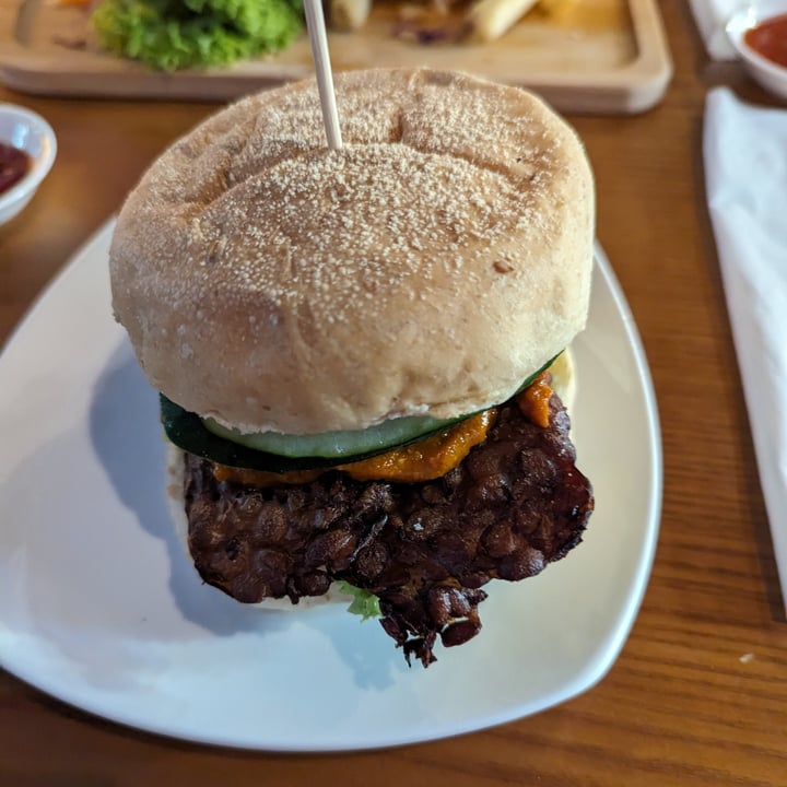 photo of nomVnom Bistro Temptation Satay Burger shared by @minli on  27 Mar 2024 - review