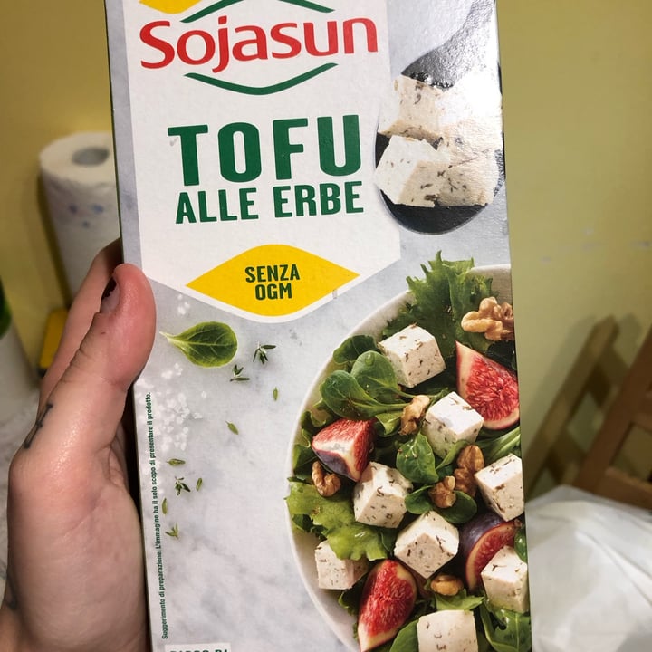 photo of Sojasun Tofu alla erbe shared by @doomkitty on  09 Sep 2023 - review