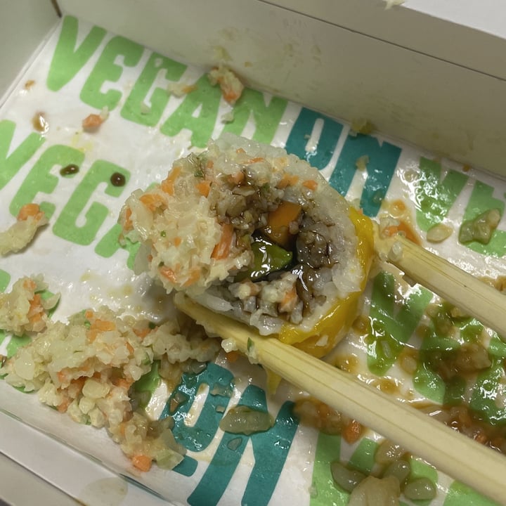 photo of Vegan On Polanco (Delivery) Doradito Roll shared by @veganads on  06 Nov 2023 - review