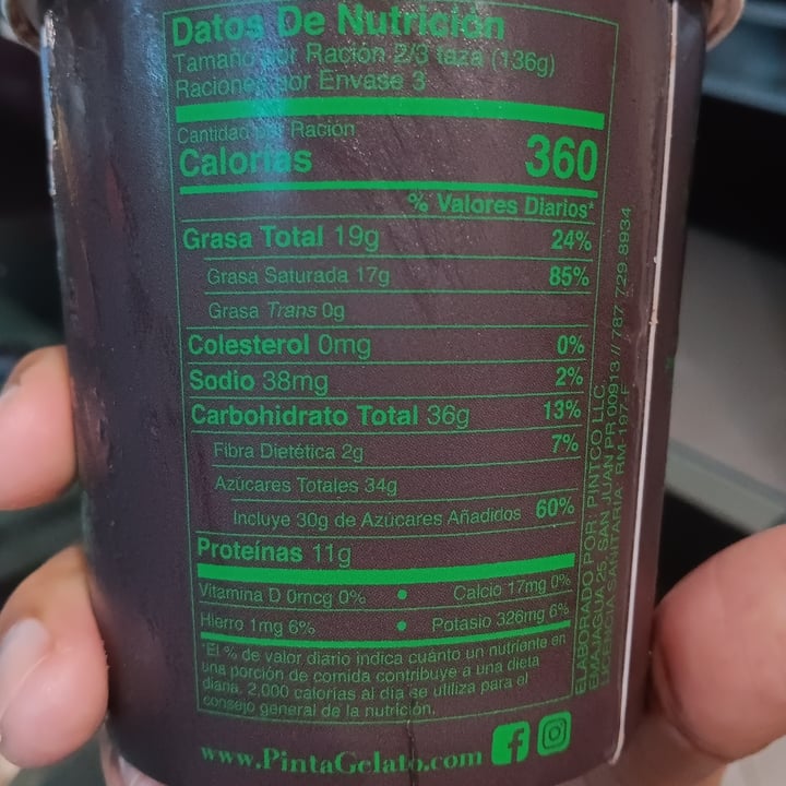 photo of Pinta Gelato Chocolate Caribeño shared by @lliguerpr96 on  02 Aug 2024 - review
