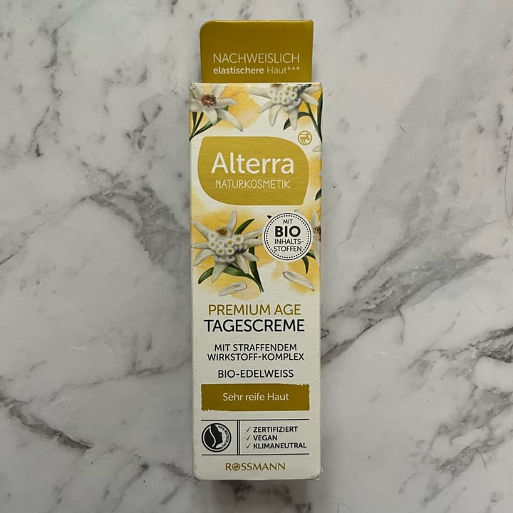 photo of Alterra Premium Age tagescreme shared by @zolia on  29 Apr 2024 - review