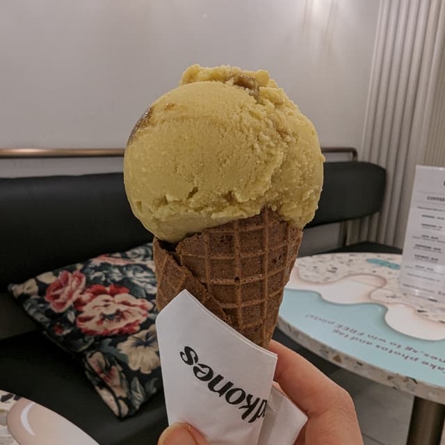 Photo of the dish “saffron pistachio”