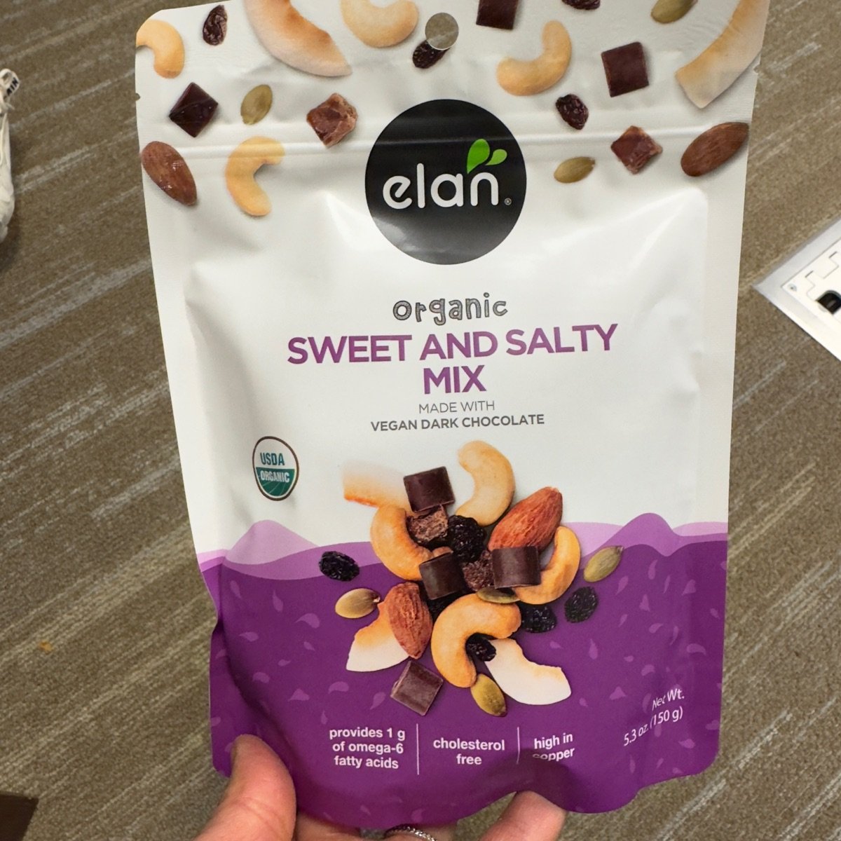 Elan Organic Sweet and Salty Mix Reviews | abillion