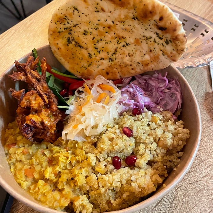 photo of Earthling Curry With Salad And Quinoa shared by @chrisj on  17 Aug 2023 - review