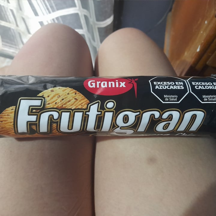 photo of Frutigran Frutigran Avena chía y lino shared by @rochyalmendra on  08 May 2024 - review