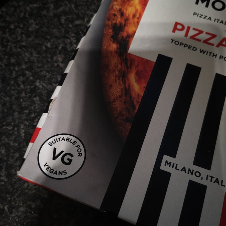 photo of Crosta & Mollica pizza base topped with pomodoro sauce shared by @nuriawashungry on  11 Sep 2025 - review