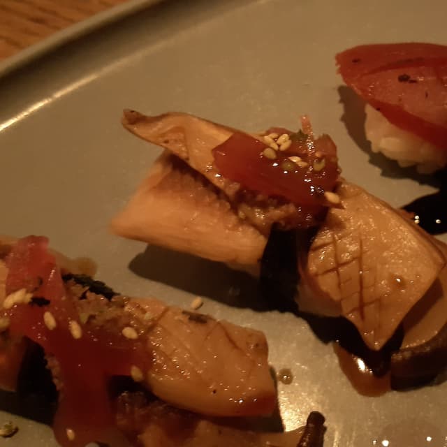 Photo of the dish “Nigiri Funghi Oyster”