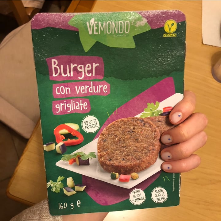 photo of Vemondo Burger con Verdure Grigliate shared by @frappa on  13 May 2024 - review