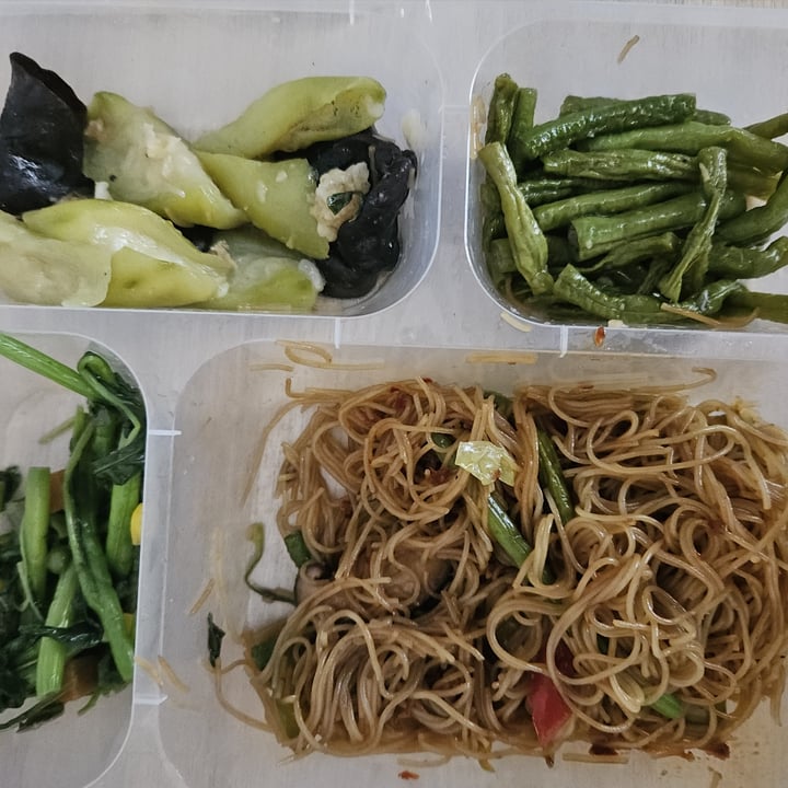 photo of Yi En Vegetarian economic bee hoon shared by @cakebatter on  14 Nov 2024 - review