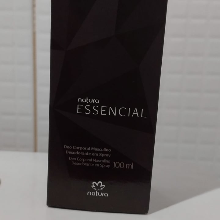 photo of Natura Essencial Deo corporal shared by @tartareli on  09 Dec 2024 - review