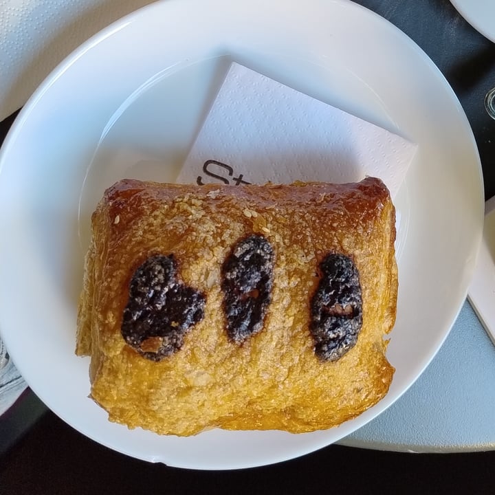 photo of Staccoli 1952 - Antica Pasticceria Fagottino Al Cioccolato shared by @sisvegan on  20 Jun 2025 - review