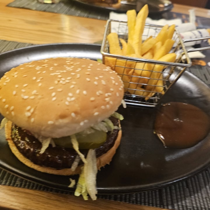 photo of Phoenix Spur Steak Ranch Soyw Burger shared by @gloomyvegan on  20 Mar 2025 - review