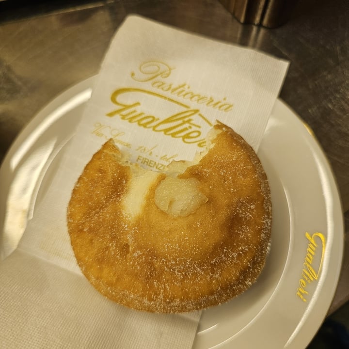 photo of Gualtieri Bombolino alla crema shared by @jinny on  14 Nov 2023 - review