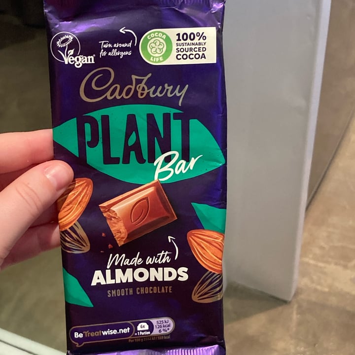 photo of Cadbury Almond Plant Bar shared by @catherinews on  28 Apr 2024 - review
