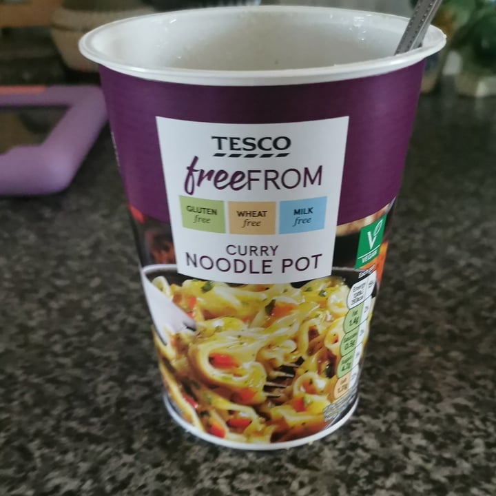 photo of Tesco Free From Curry noodle pot shared by @kimalexis1981 on  16 May 2024 - review
