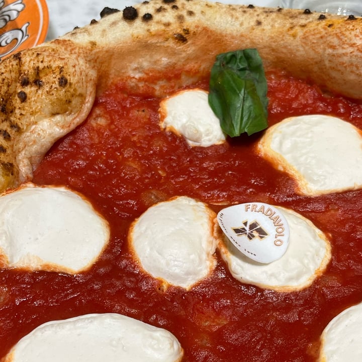 photo of Fra Diavolo Pizzeria - Arese Il Centro Margherita Con Mozzarella Vegana shared by @gabrielsmond on  17 Dec 2023 - review