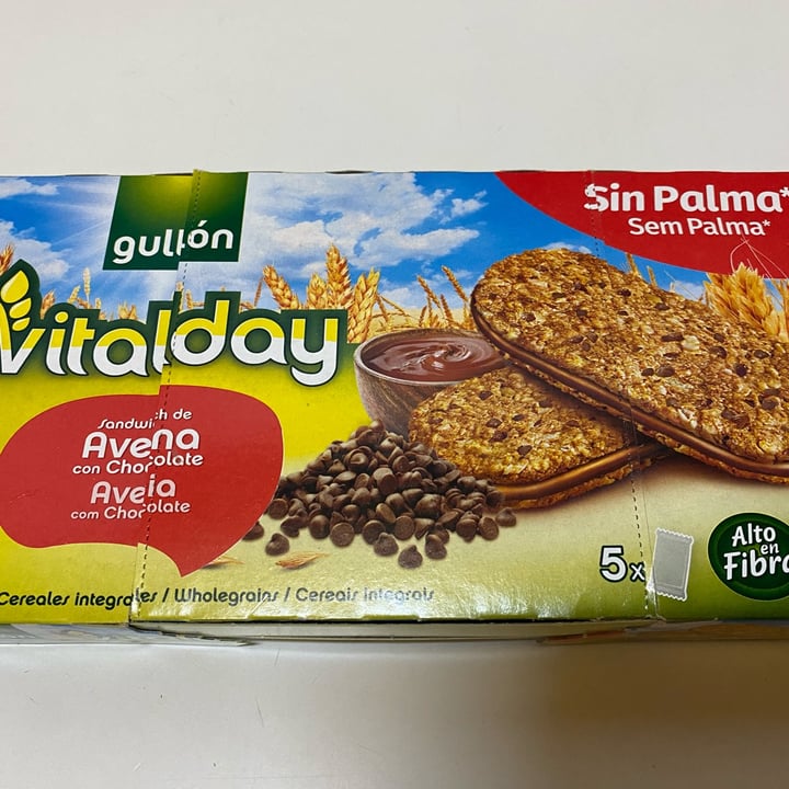 photo of Gullón Sandwich de Avena Vitalday con Chocolate shared by @estherdfv on  11 Mar 2025 - review