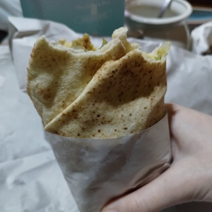 photo of Comida Árabe Libanesa Wayub Shawarma Vegetariano de Falafel shared by @felixthephoenix on  14 Sep 2023 - review