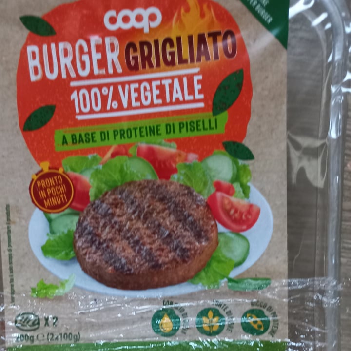 photo of Coop burger grigliato 100% vegetale shared by @drone53 on  13 Apr 2024 - review